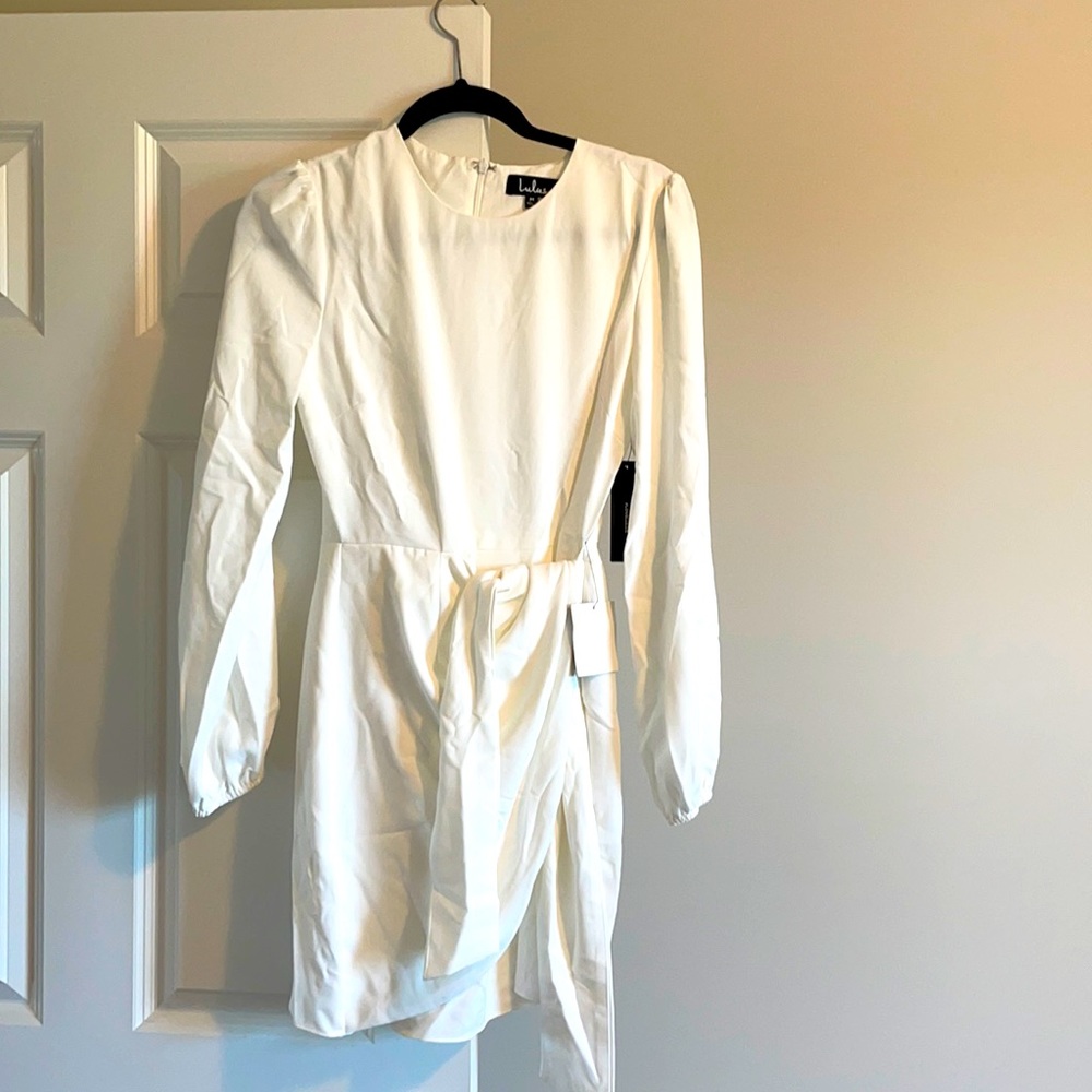 LULUS White long sleeve skater dress